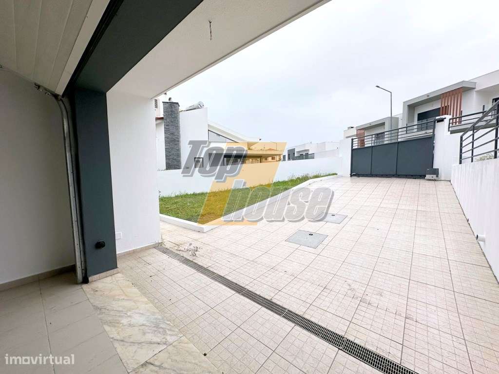 Moradia Isolada T5 Com Cave-43