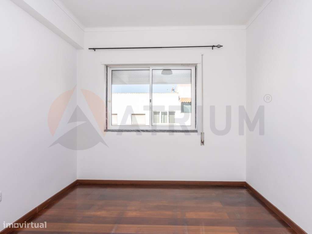 EXCLUSIVO | T2 COM 82m², ELEVADOR E LAREIRA NO VALE DO COBRO - SETÚ...-8
