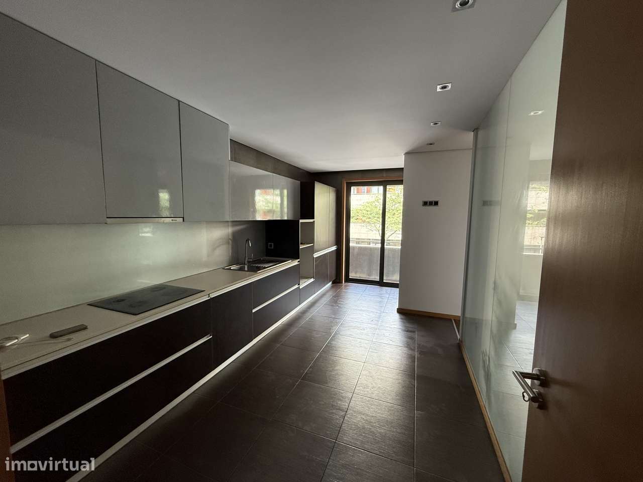 Apartamento T3 no centro com excelentes acabamentos-5