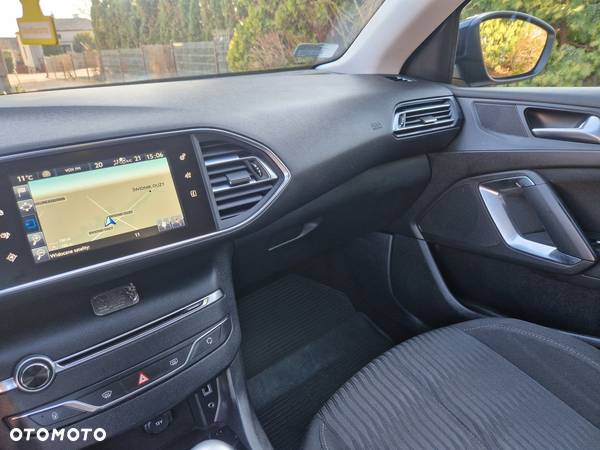 Peugeot 308 1.2 PureTech Active S&S - 19