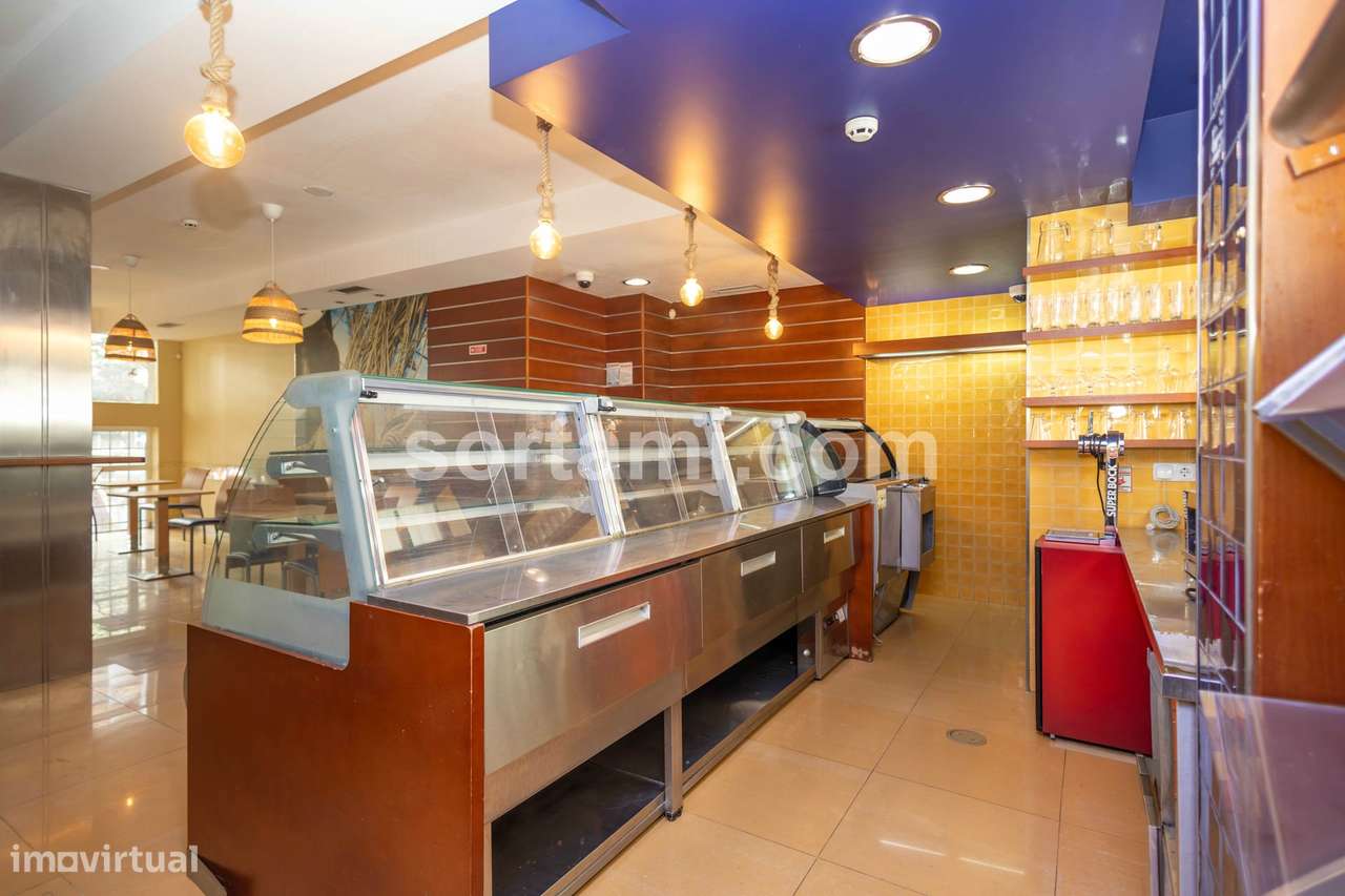 Loja  Venda em Faro (Sé e São Pedro),Faro - Grande imagem: 5/51