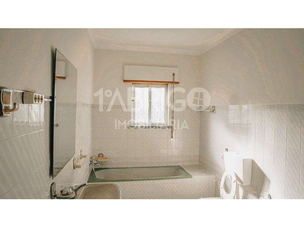 Moradia T3, rés do chão Coucinheira-15