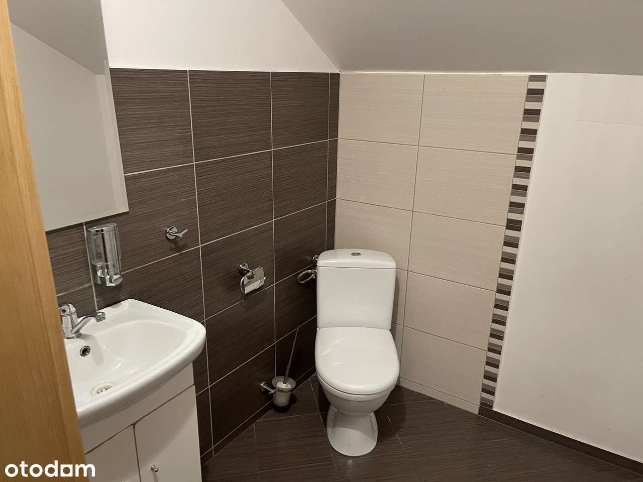 Dom bliźniak 139 m² | 5 pokoi | 2 łazienki | Spokojna okolica-6