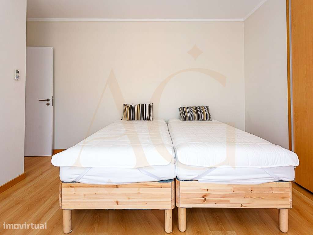 Apartamento T3 em Olhão com vistas incríveis e piscina comum-31