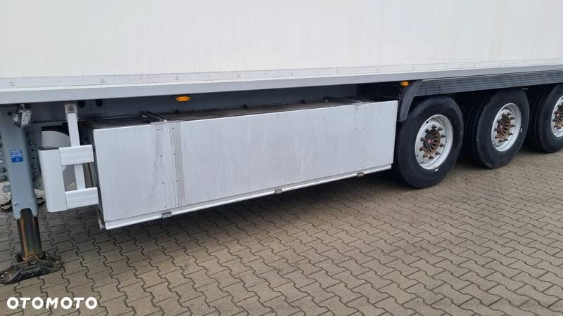 Chereau Hakowa / hakówka + Thermo King - 22