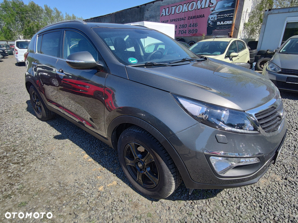 Kia Sportage 1.7 CRDI 2WD Attract - 2