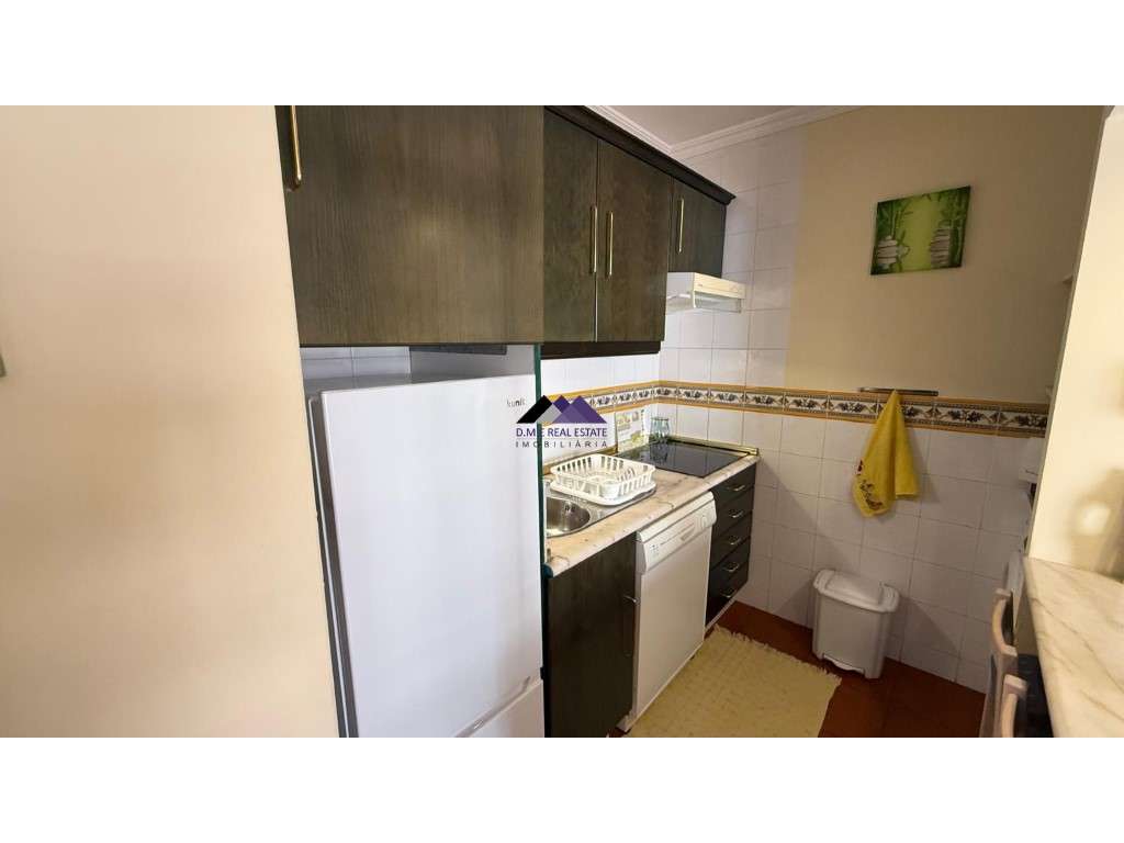 Apartamento T2 no Parque dos Reis-19