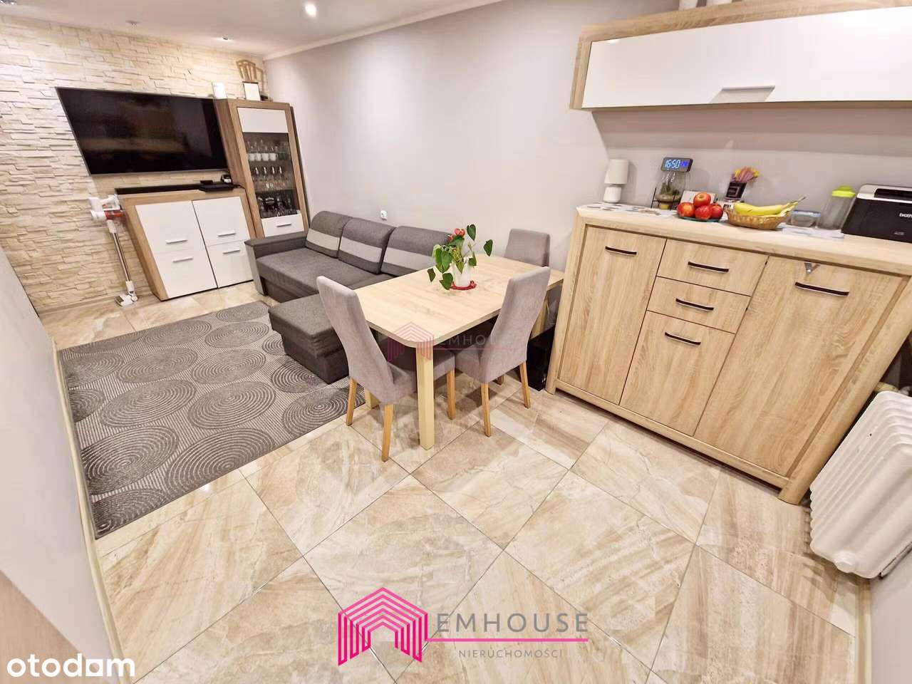 OKAZJA! Trzypokojowe mieszkanie z dużą loggią. Pionierów. - Pełny obrazek: 3/11