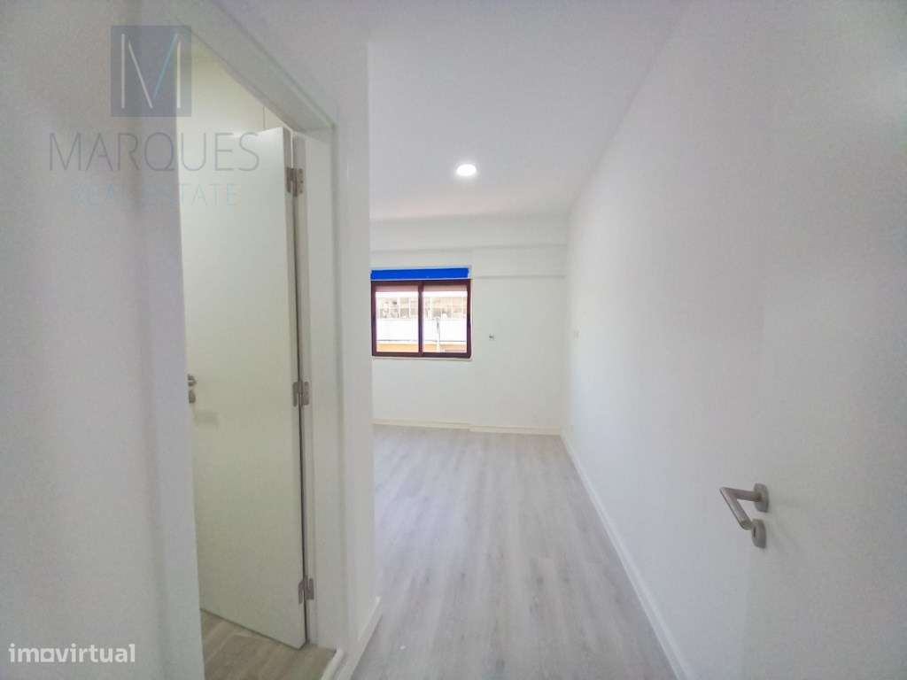 Apartamento T3 Duplex com garagem na Costa de Caparica-10