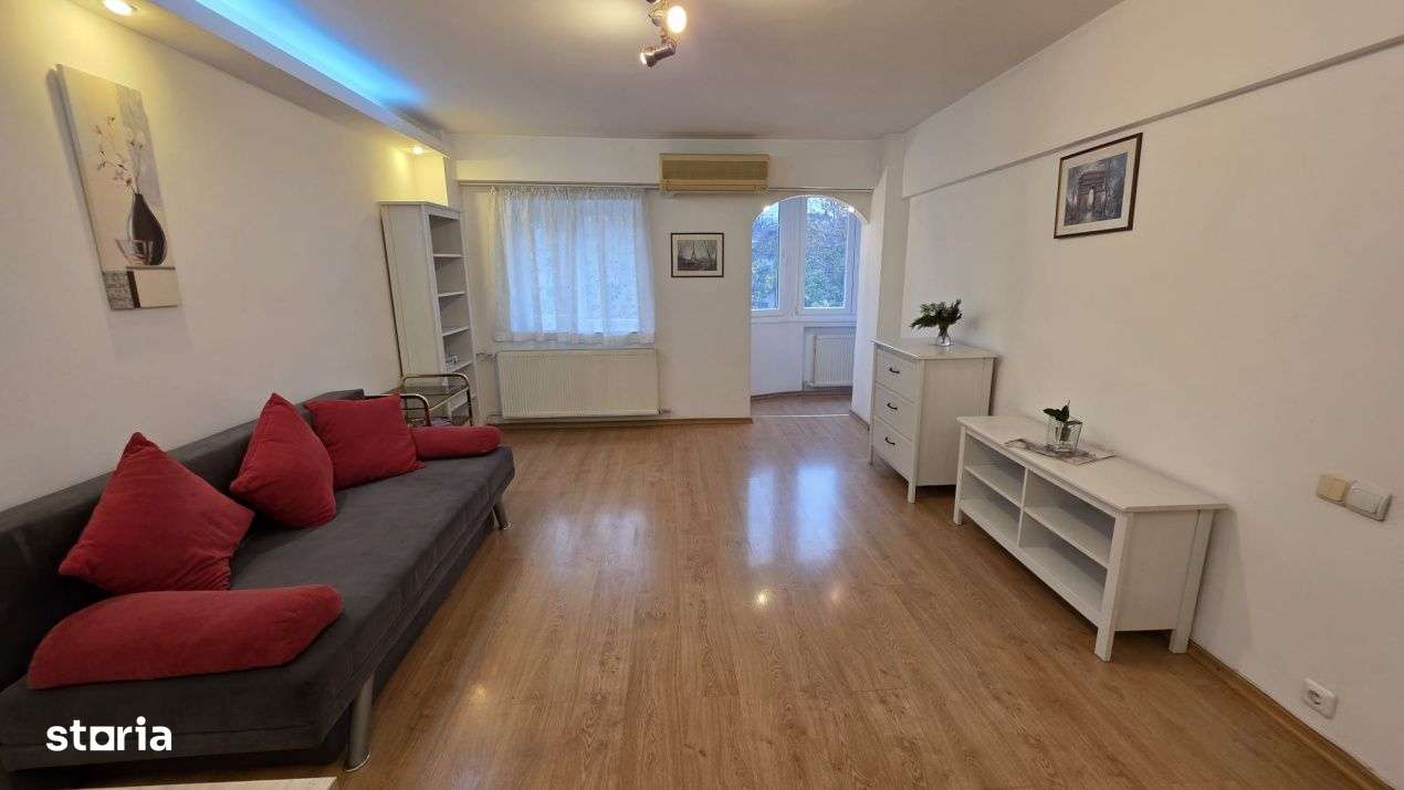 Garsoniera in Piata Victoriei - Grigore Alexandrescu - Imagine principală: 4/14