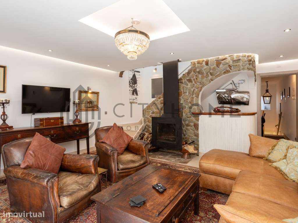 Bela moradia geminada com 3 quartos e apartamento independente - Grande imagem: 5/56