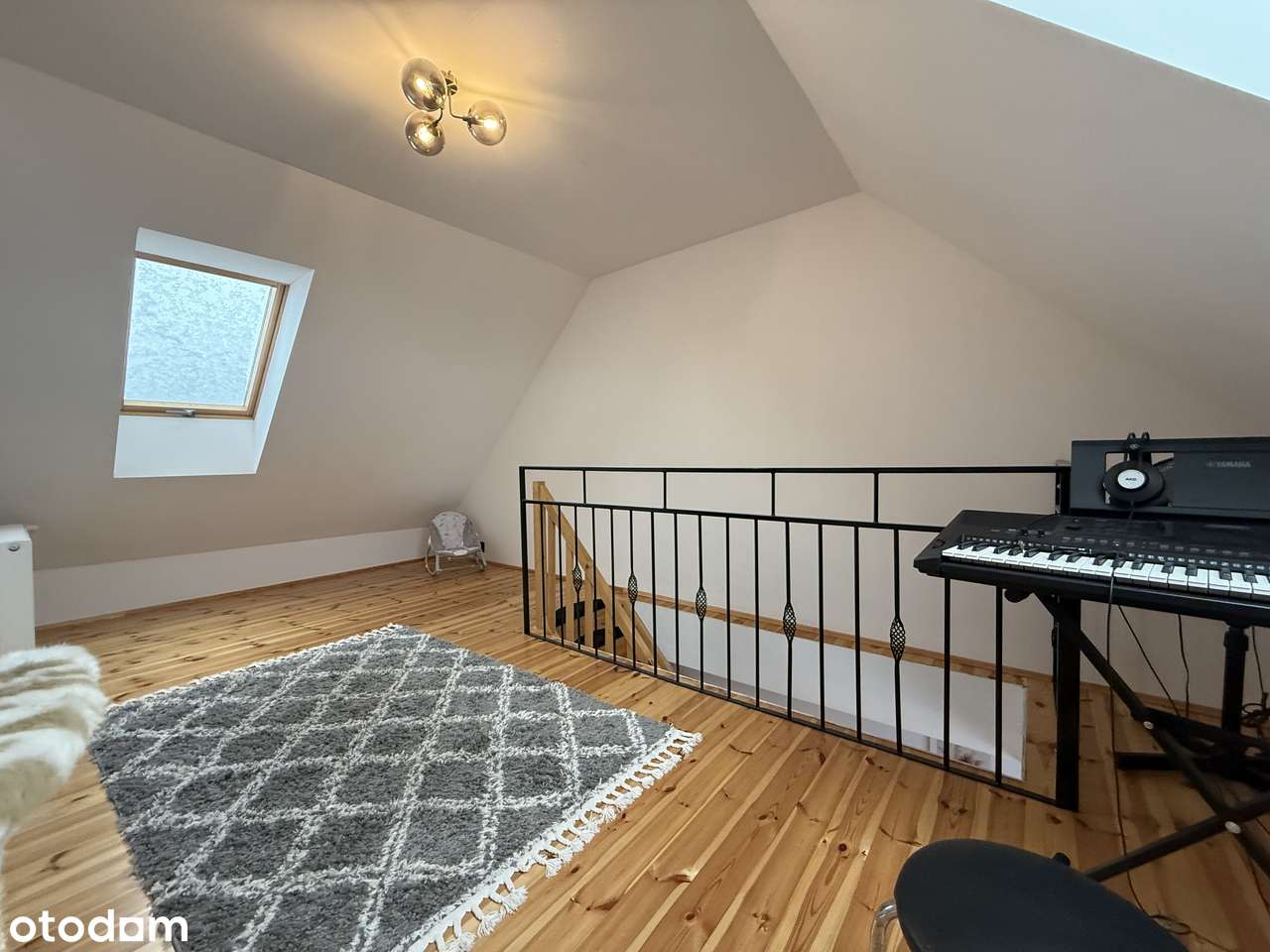 Dom z Wasztatem samochodowym / wykończony / ogrzewanie podłogowe - Pełny obrazek: 5/16