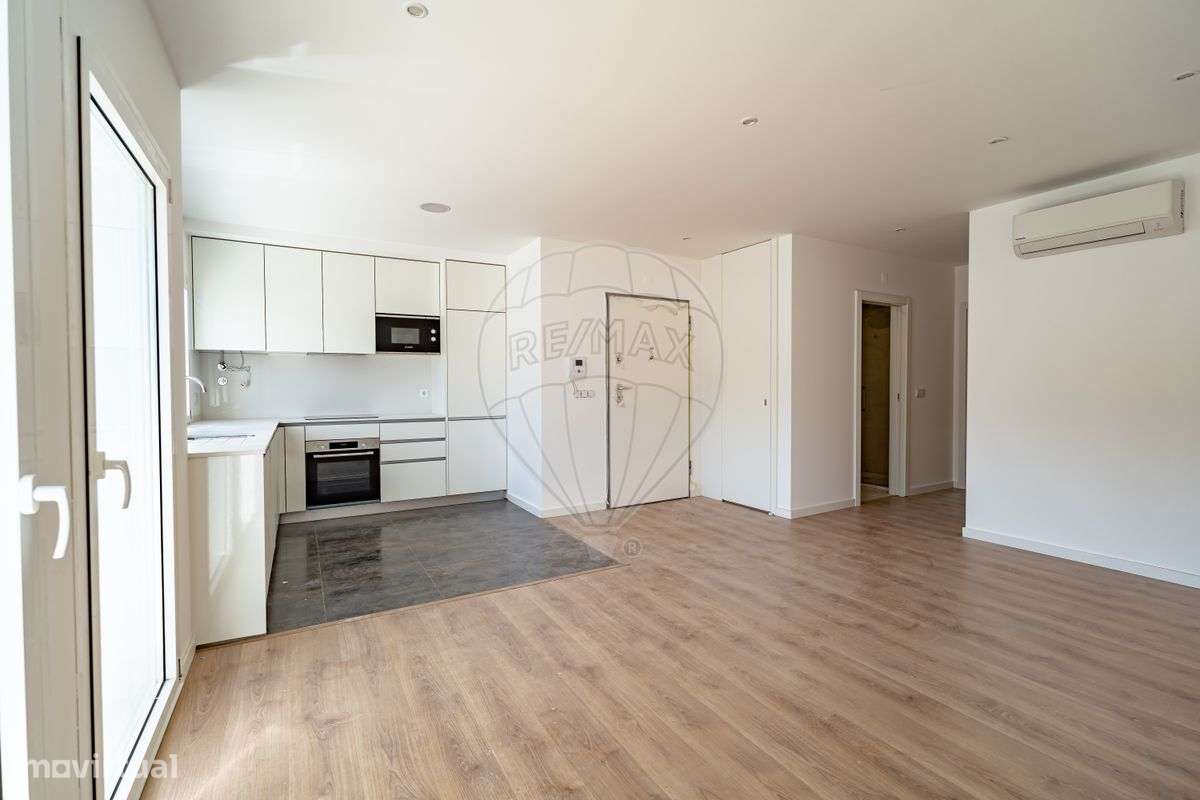 Apartamento T2 para venda - Grande imagem: 1/25