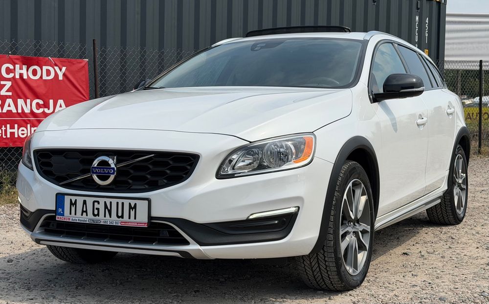 Volvo V60 T5 AWD Geartronic Summum 2017