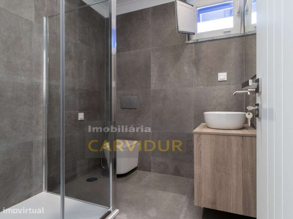 Apartamento T3 remodelação contemporânea com Quintal-18