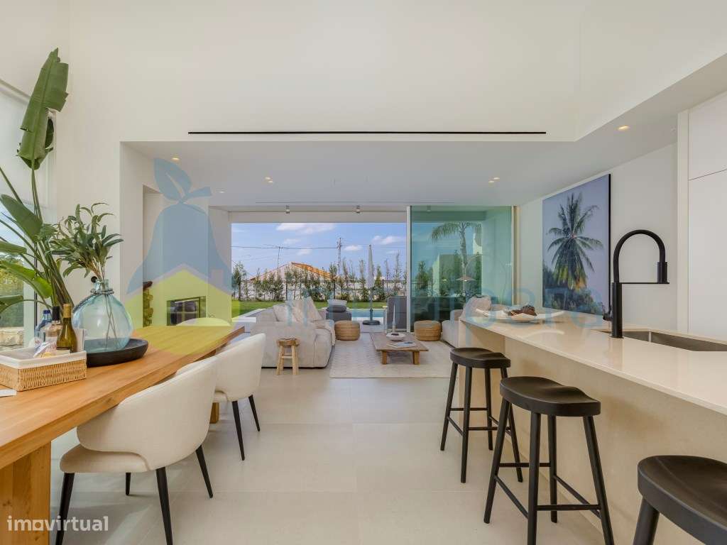 Moradia Exclusiva com Vista Mar em Santa Bárbara de Nexe-6