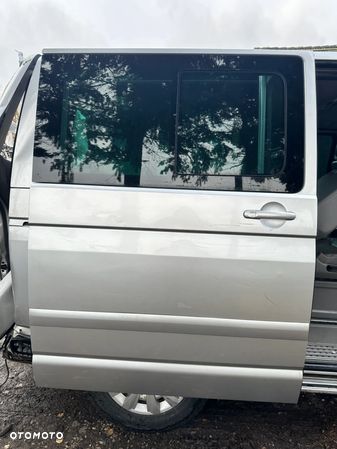 VW T5 MULTIVAN DRZWI PRAWE PRZESUWNE Z SZYBĄ - 1