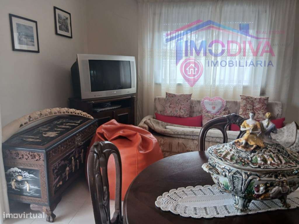 Moradia térrea T4, com churrasqueira e jardim em Arega-24