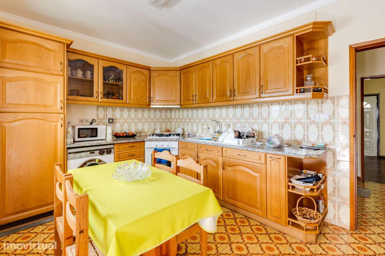 Encantadora moradia T-4 em Pipa, Vila Cã, Pombal - Oportunidade Única-8