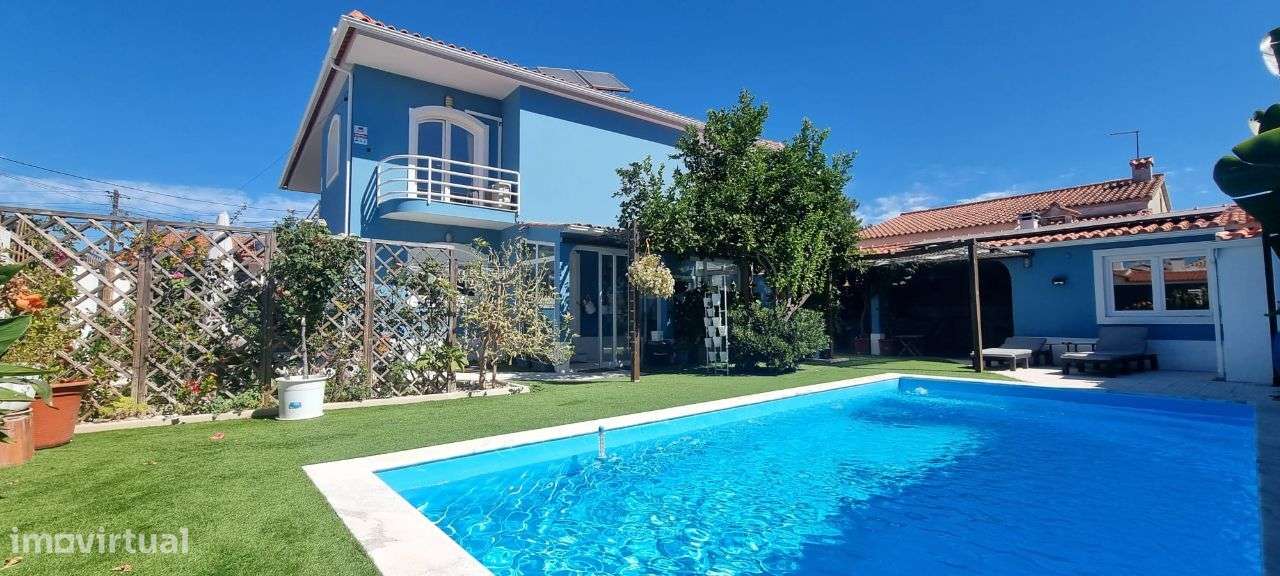 Moradia T5 com piscina, Brejos de Azeitão, Azeitão-37