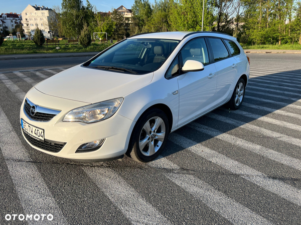 Opel Astra 1.7 CDTI DPF Sports Tourer 150 Jahre - 27