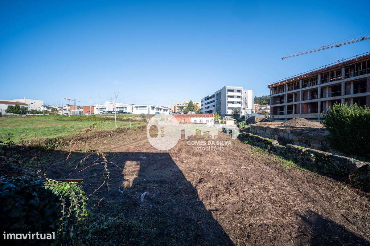 Terreno para Construção de Edifício de Habitação – Cagide, Vila Verde - Grande imagem: 4/24