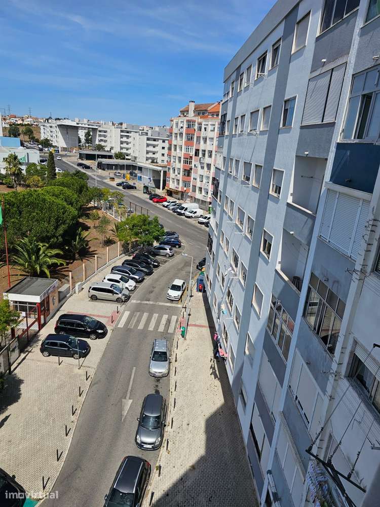 T2 Vistas panorâmicas Amadora - Grande imagem: 2/7