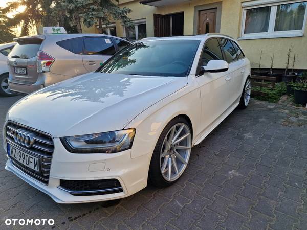 Audi A4 Avant 2.0 TFSI quattro S tronic S line Sportpaket (plus) - 33