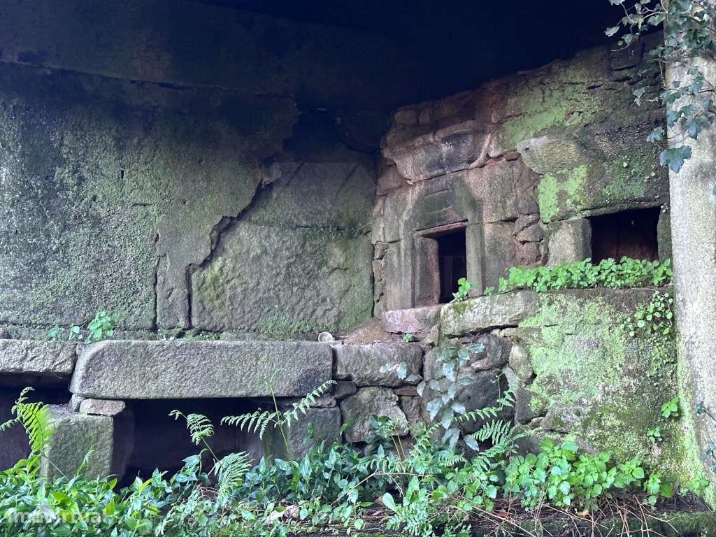 Casa Senhorial, com fachada Secular - Grande imagem: 5/5