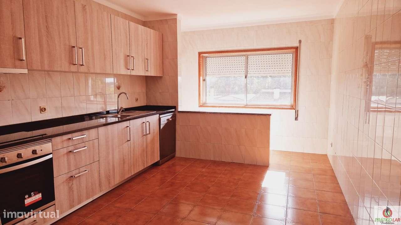 Apartamento T2 Oliveira do Bairro-14