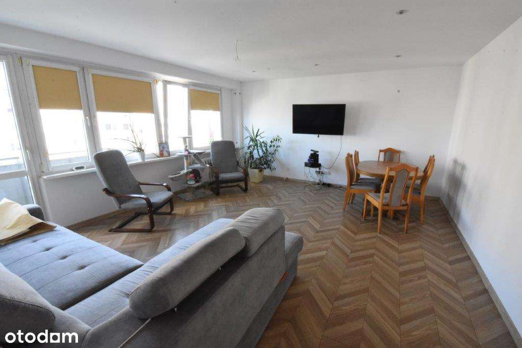 sprzedam mieszkanie 4-pokojowe w Nysie ul. Sudecka-8