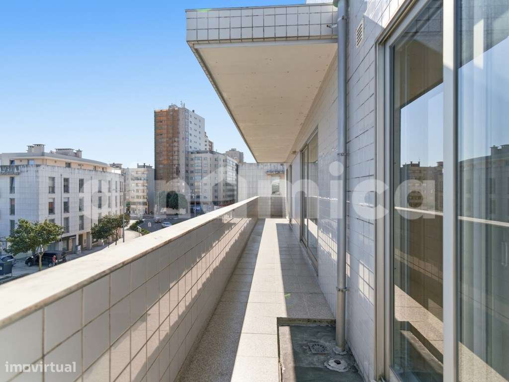 Oportunidade! T2 Póvoa de Varzim a 300m da praia !!-16