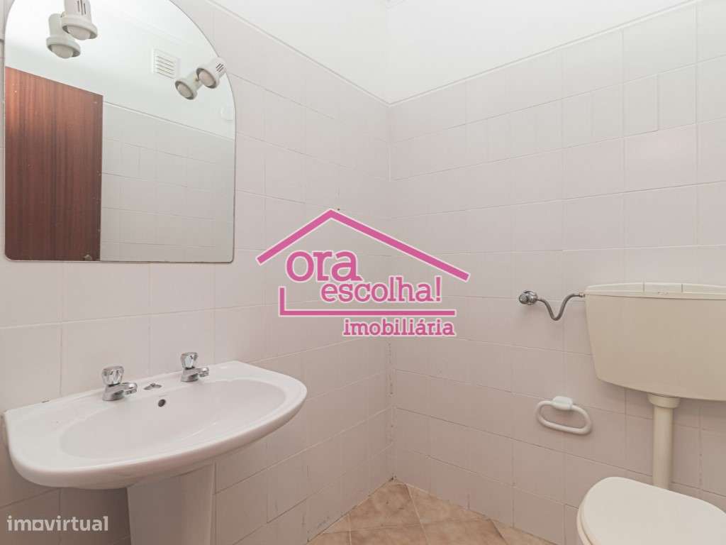 Apartamento T3 de 1998 com 95 m2 e Arrecadação individual em Campol...-14