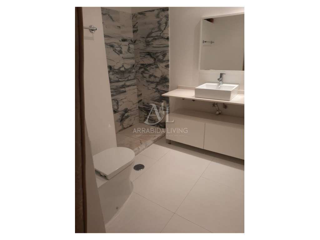 T2 - c/ 2 terraços - Pinheirinhos-15