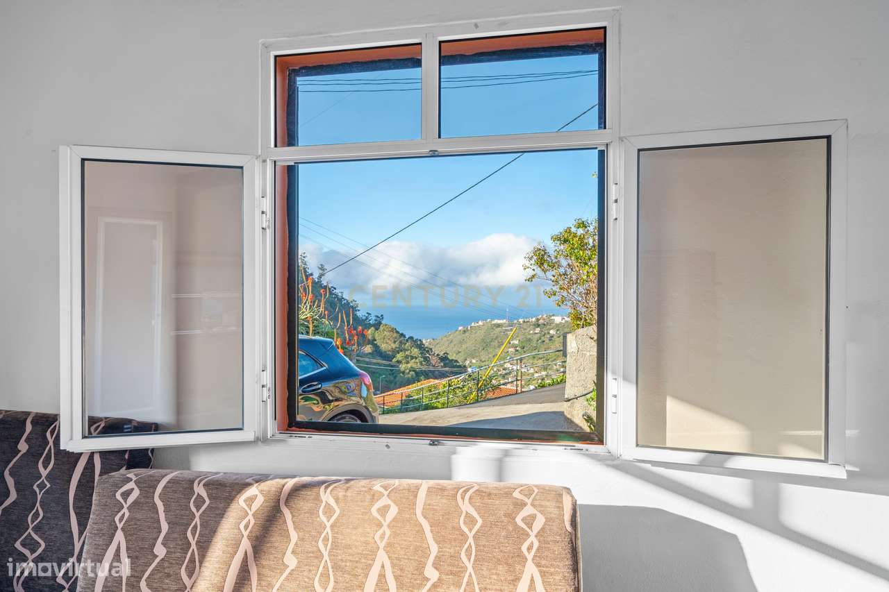 Moradia com Vista para a Montanha - Campanário - Ribeira Brava-6
