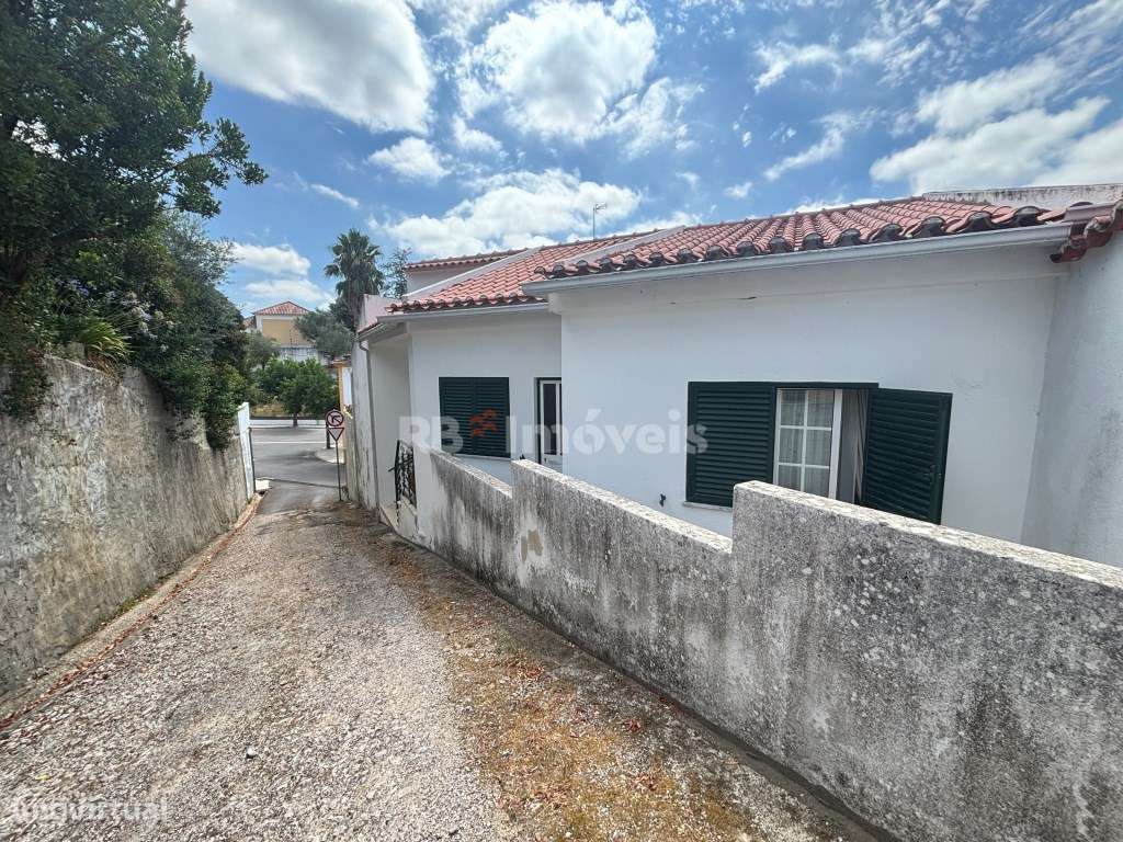 Moradia T3, no centro do Sardoal-7