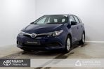 Toyota Auris - 1