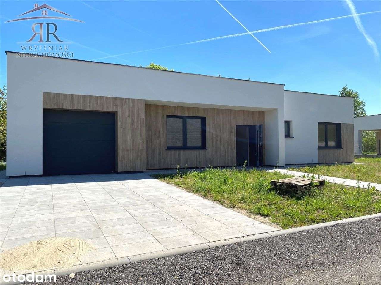 Nowe Parterowe Domy Jednorodzinne Mirów/ Cz-wa-1