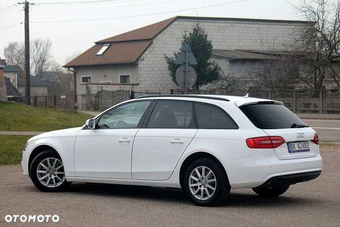 Audi A4 Avant 2.0 TDI DPF multitronic Ambiente - 11