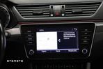 Skoda Superb 2.0 TDI DSG Premium Edition - 6