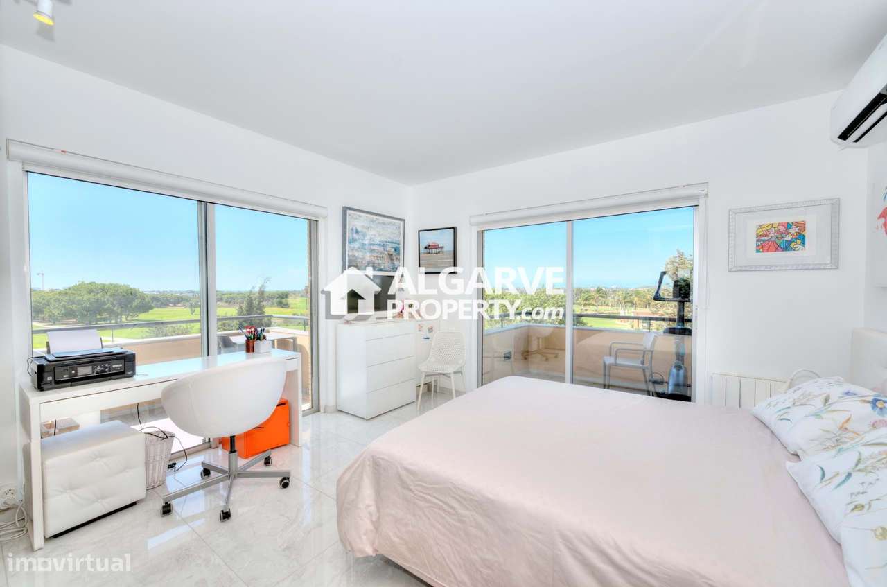 Luxuoso T3 penthouse dentro do Campo de Golfe c/ vista maravilhosa em - Grande imagem: 5/29