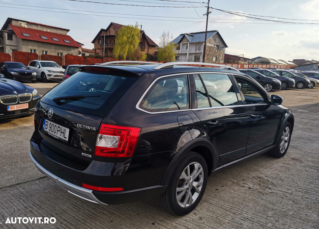 Skoda Octavia 2.0 TDI 4x4 DSG Scout - 13