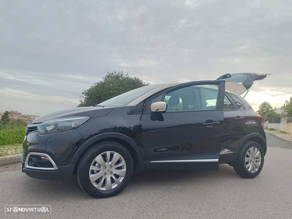 Renault Captur 1.2 TCe Exclusive EDC - 9