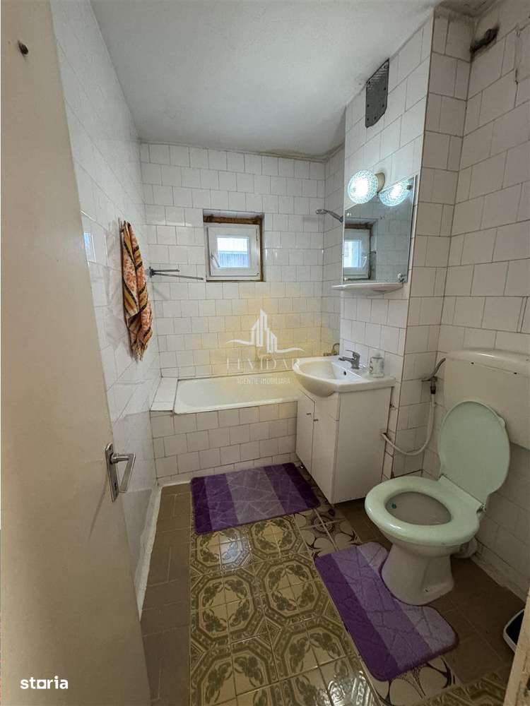 Apartament 3 camere Decomandat etaj 1-5