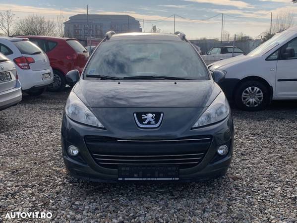 Peugeot 207 SW 1.4 E Trendy - 3