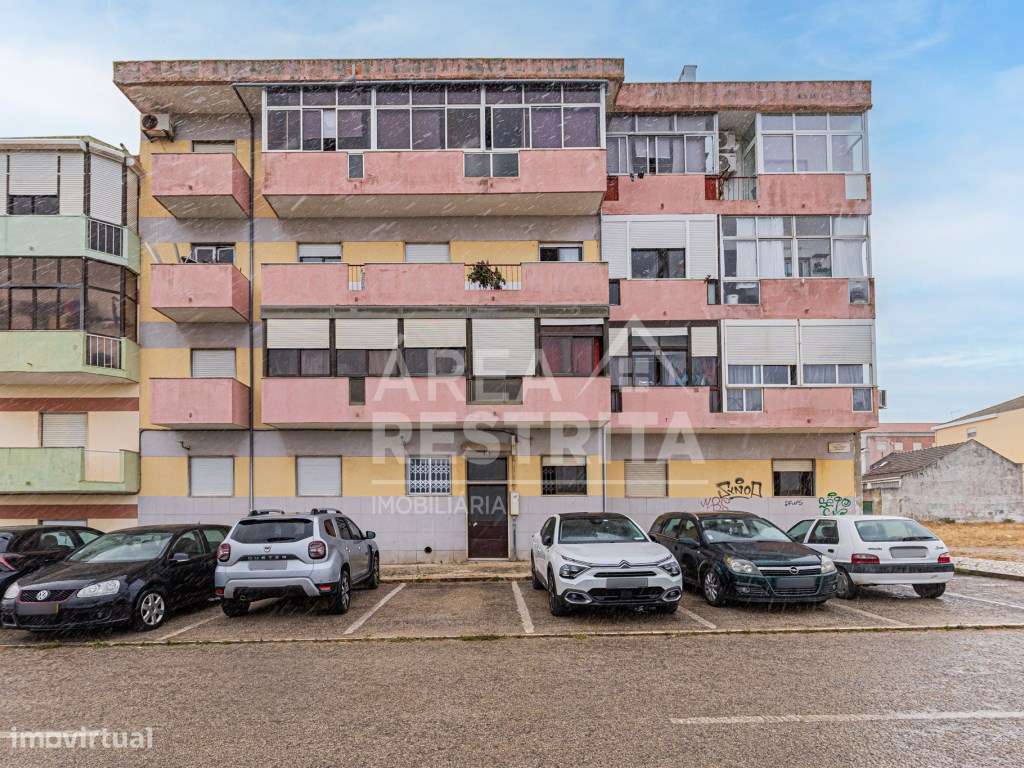 Apartamento T3 no Barreiro | Rés-do-Chão | Excelente Localização-40