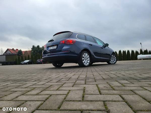 Opel Astra - 34