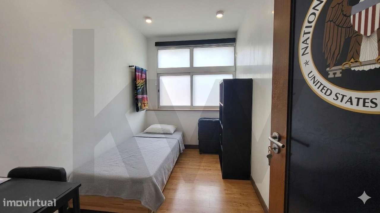 Escritório com potencial para habitação/ arrendamento no centro de Ave - Grande imagem: 5/12