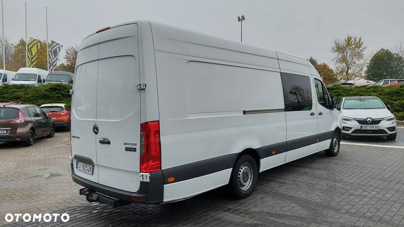 Mercedes-Benz SPRINTER - 4