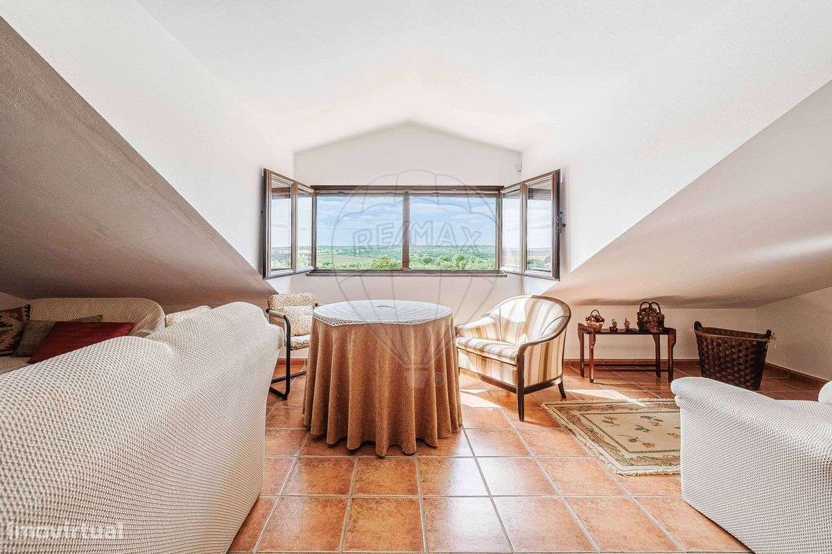 Moradia T4 para venda-29